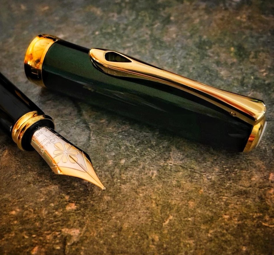 Diplomat Excellence A2 Evergreen im Alltag