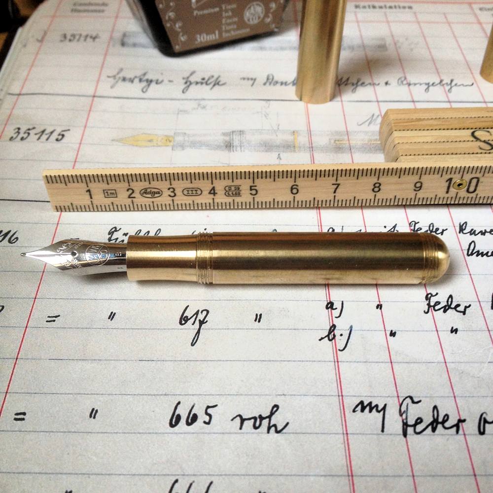 Notizen ohne Bildschirm – Gedanken zu Papier, E-Ink und Arbeitsweise